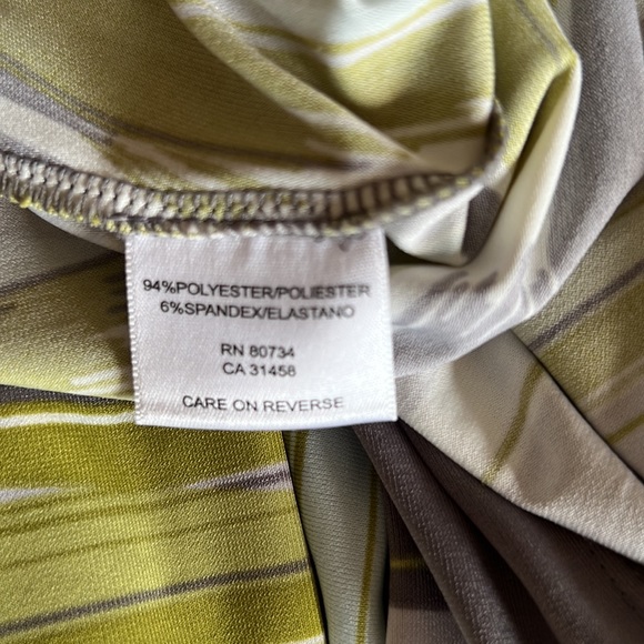 BCBGMAXAZRIA Shirt Size Medium M - Picture 8 of 9